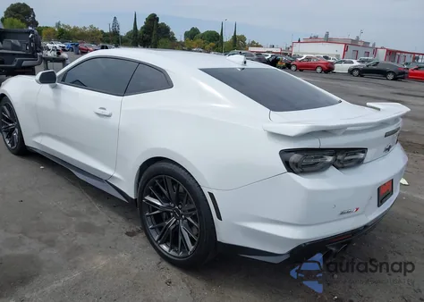 2022 Chevrolet Camaro Rwd Zl1 z USA, uszkodzony, nr VIN 1G1FK1R62N0115006